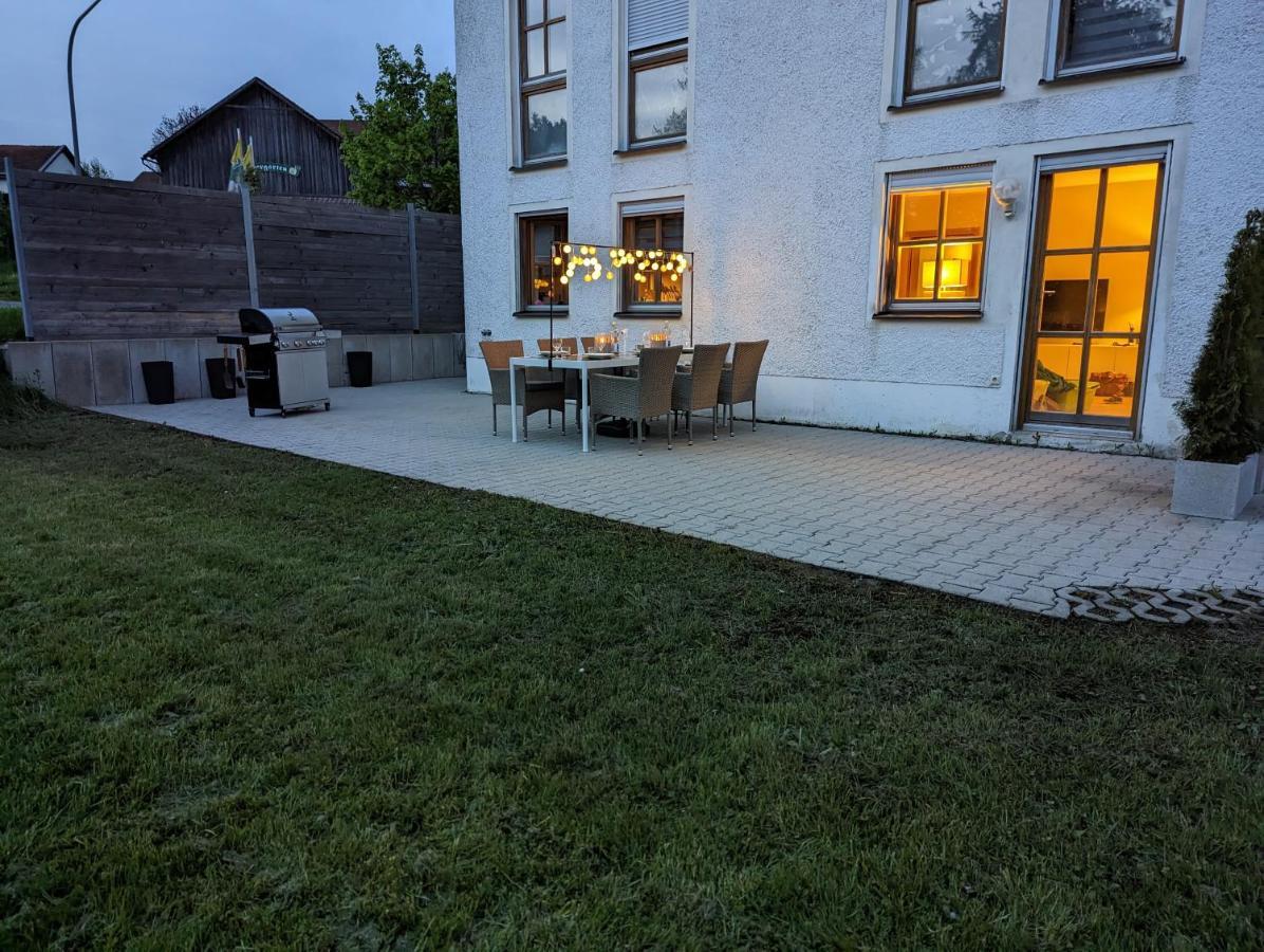 Fewo Goldstueck Mit Privatem Spa Und Whirlpool グラフェナウ エクステリア 写真